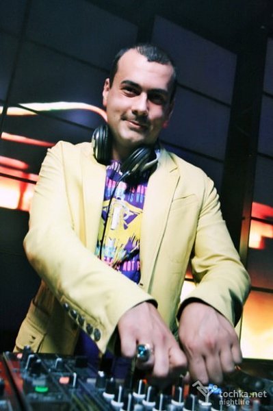 DJ ManiaK