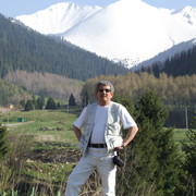 vladimir kalanakov on My World.
